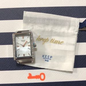 NWT. Pave Tank Time Key